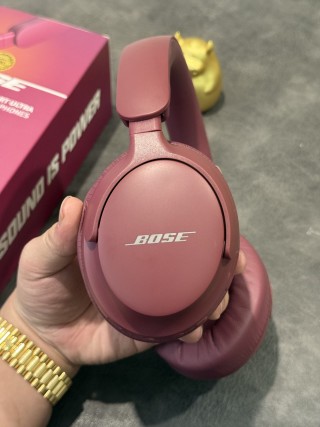 Bose QuietComfort Ultra Headphones – Rose Pink view 6