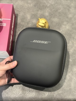 Bose QuietComfort Ultra Headphones – Rose Pink view 10