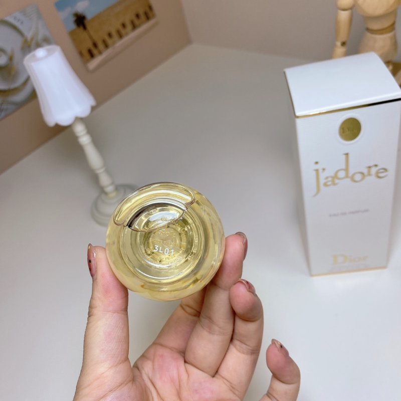 Dior J'adore Eau de Parfum 50ml - Fruity Floral view