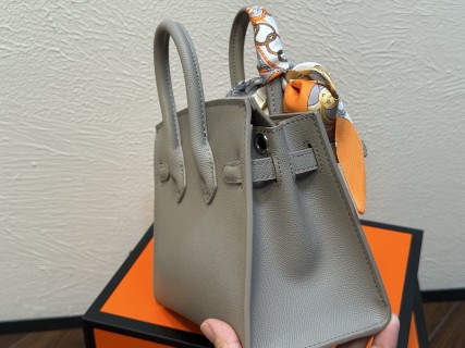 Hermès Birkin 20cm Grey Taurillon Leather Inspired Bag view 8