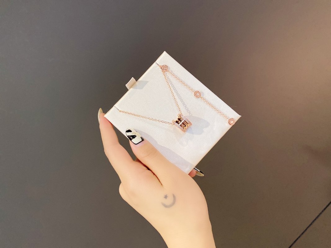 Bvlgari B.Zero1 Rose Gold Diamond Pendant Necklace view
