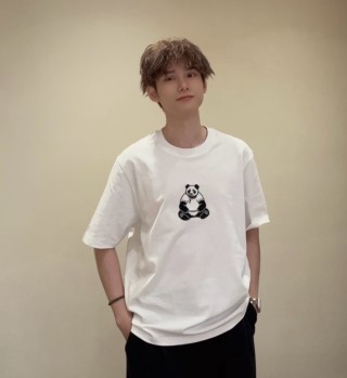 White Panda Graphic Short Sleeve T-Shirt view 4