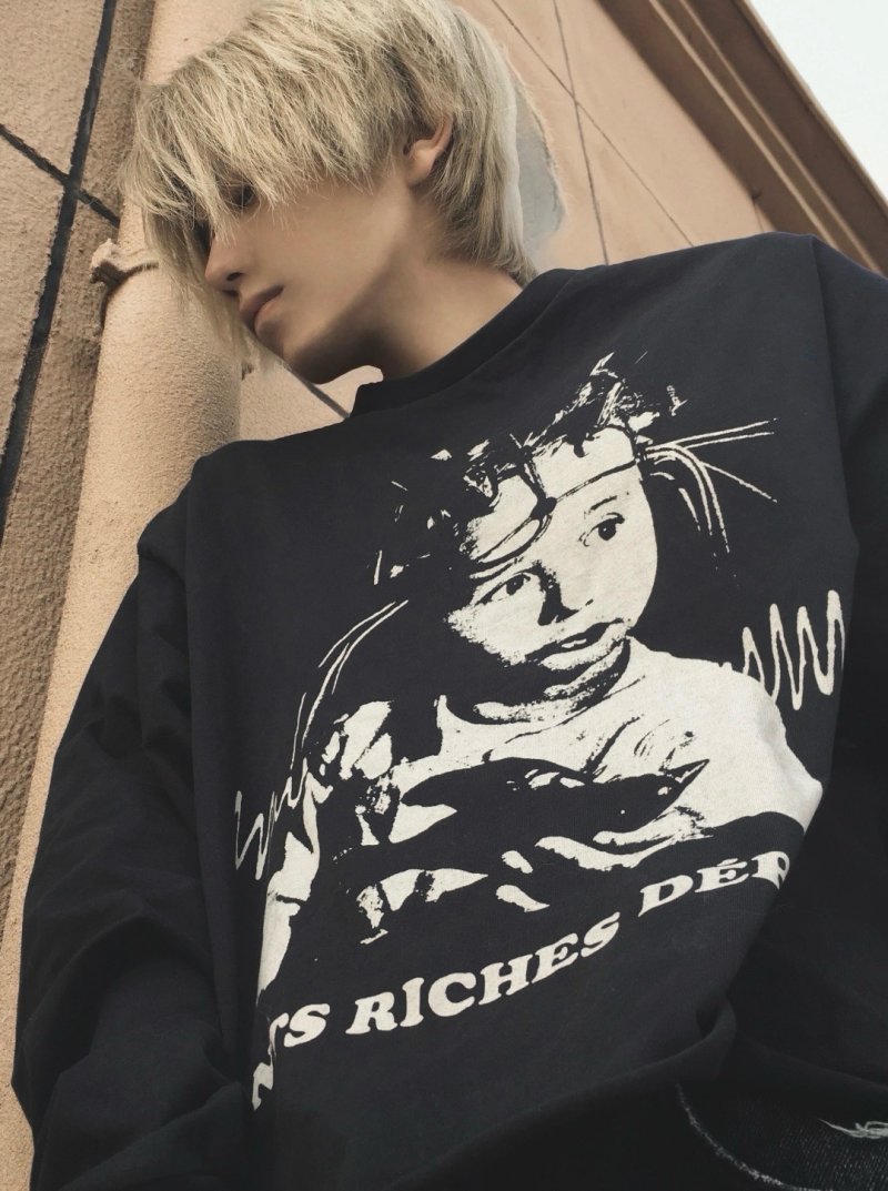 Riches Déprimes Black Graphic Longsleeve T-Shirt view
