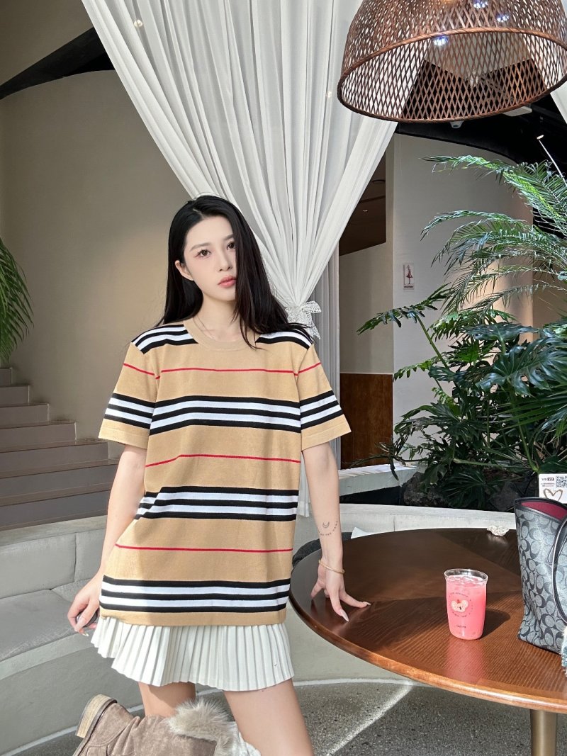 Striped Short Sleeve T-Shirt - Beige Navy Red