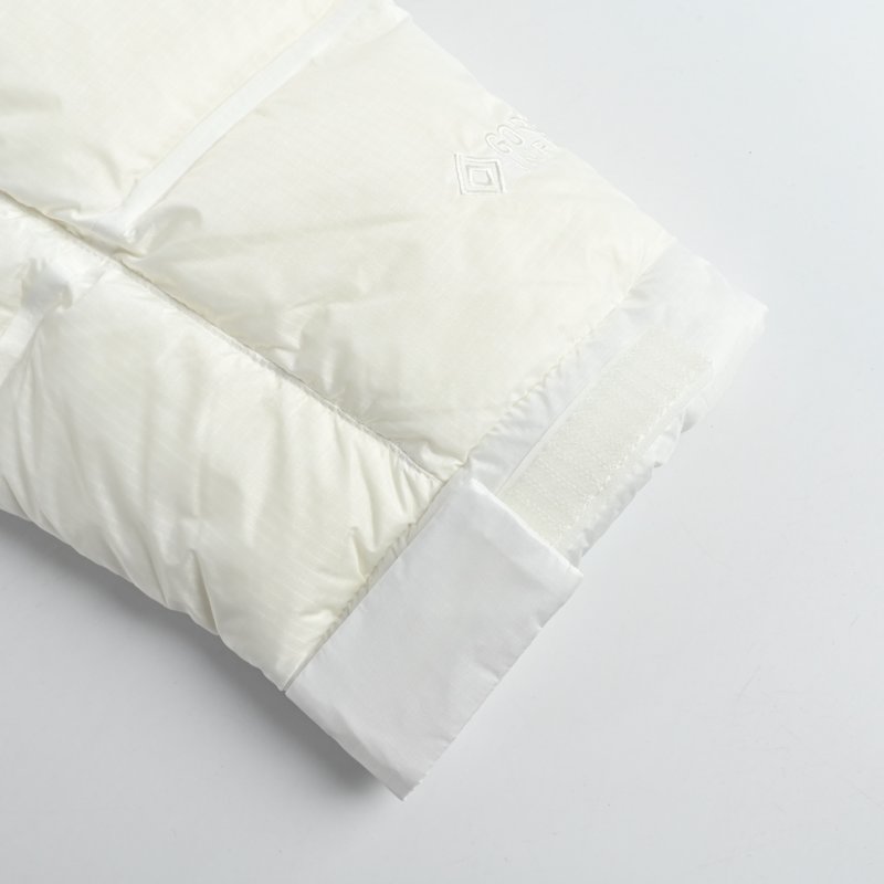 The North Face White Cream Puffer Down Jacket view