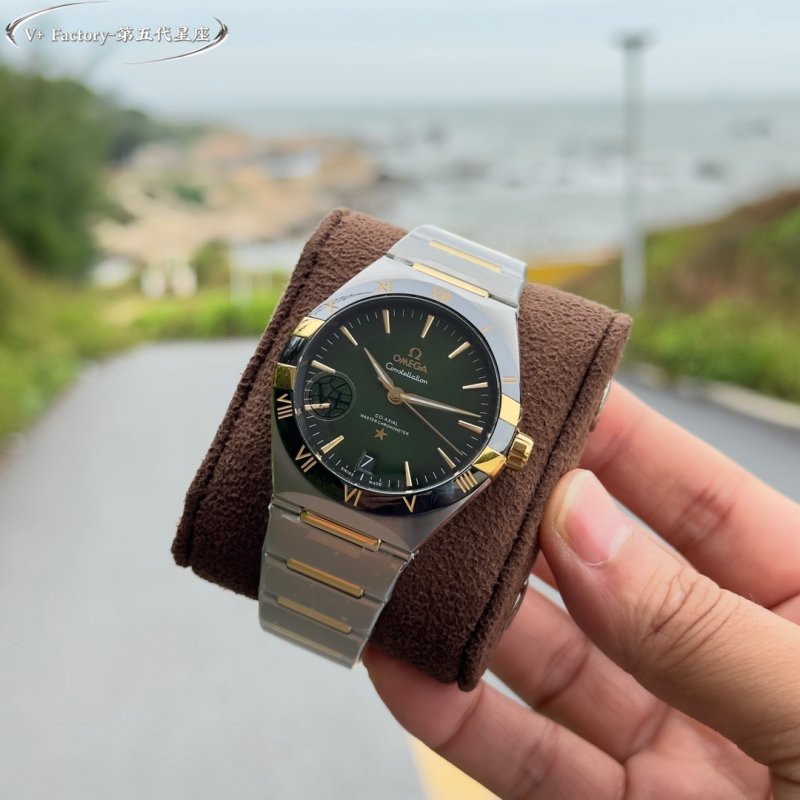 Omega Constellation 41mm Two-Tone Green Dial Watch view