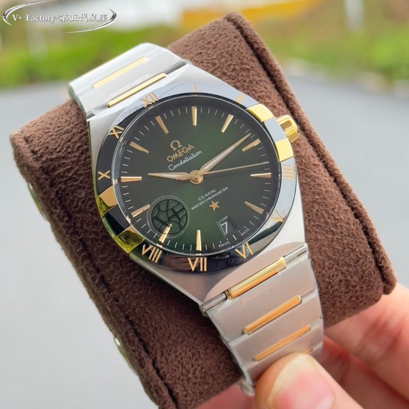Omega Constellation 41mm Two-Tone Green Dial Watch view