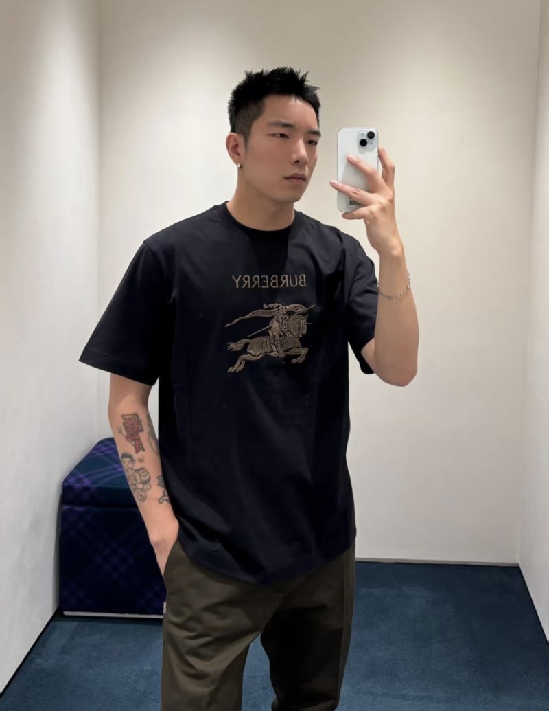 Burberry Black Gold Horse Logo T-Shirt view