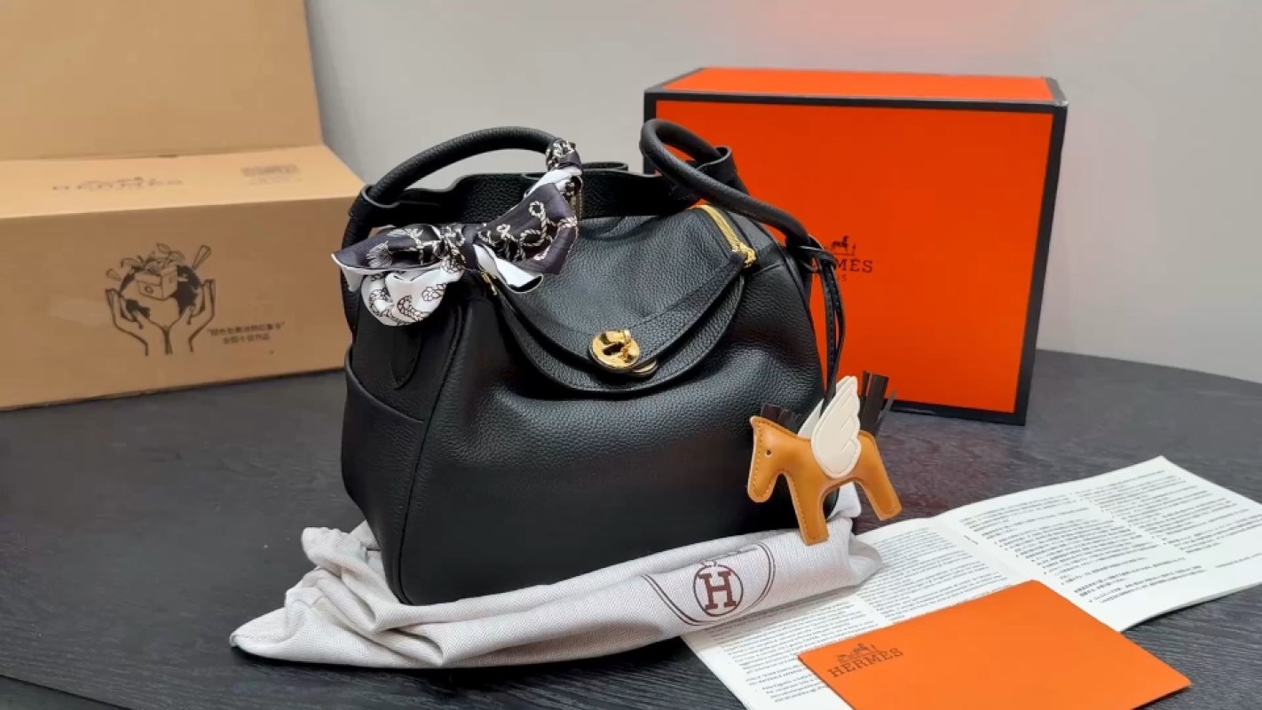 Hermès Picotin Lock Black Leather Handbag