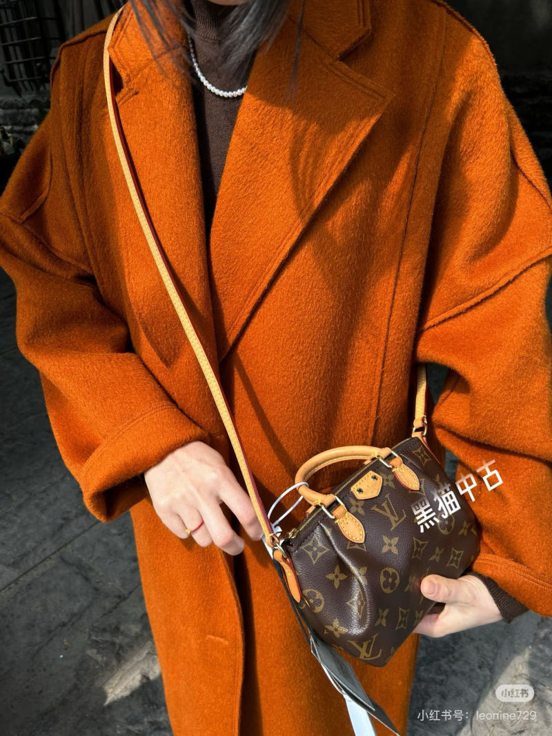 Louis Vuitton Monogram Speedy Handbag Brown view