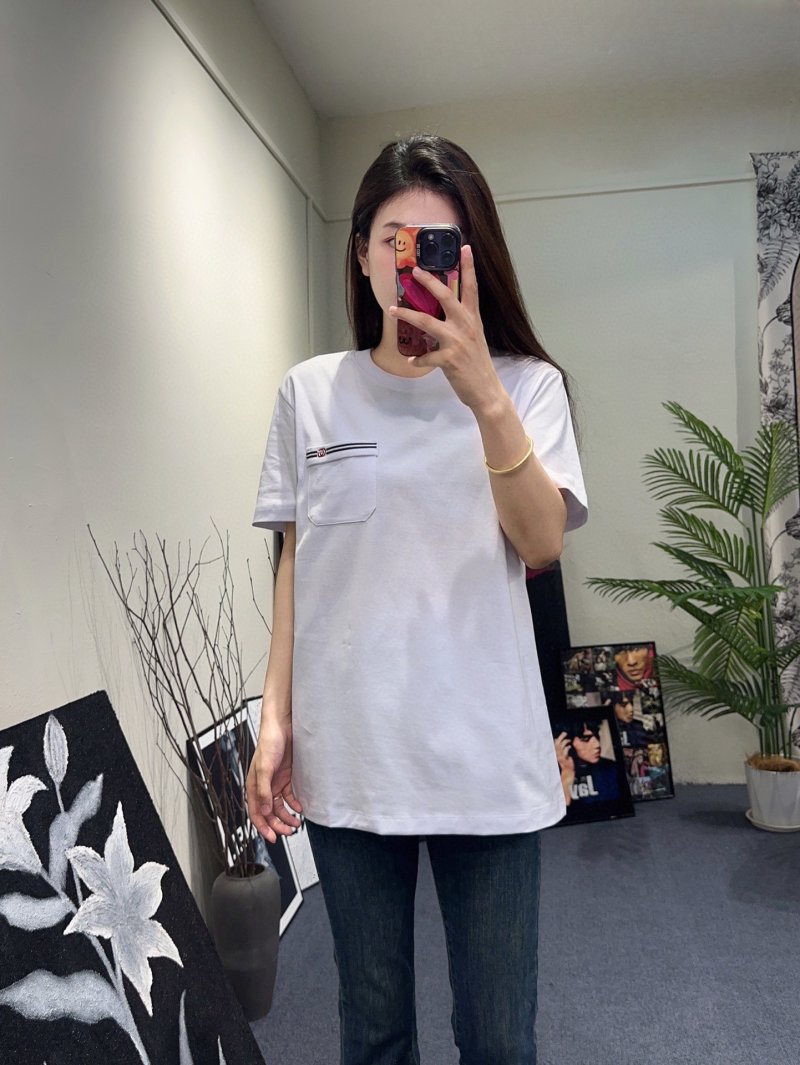White Minimalist Striped Chest Pocket Short Sleeve T-Shirt