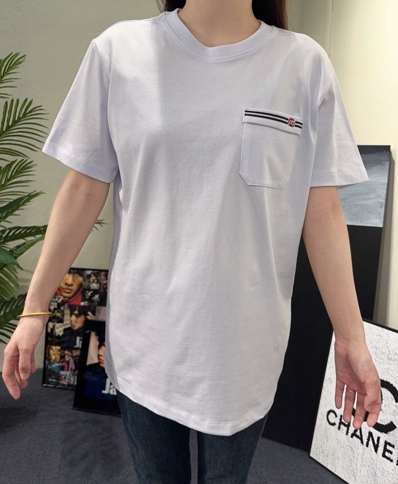 White Minimalist Striped Chest Pocket Short Sleeve T-Shirt view
