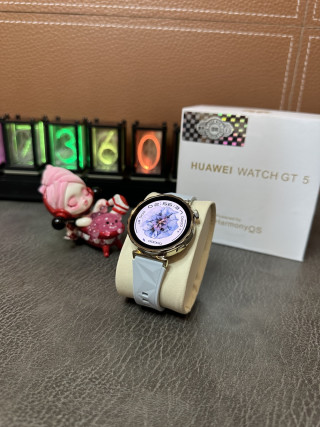 Huawei Watch GT5 Mini Women's Silver Smartwatch view 11