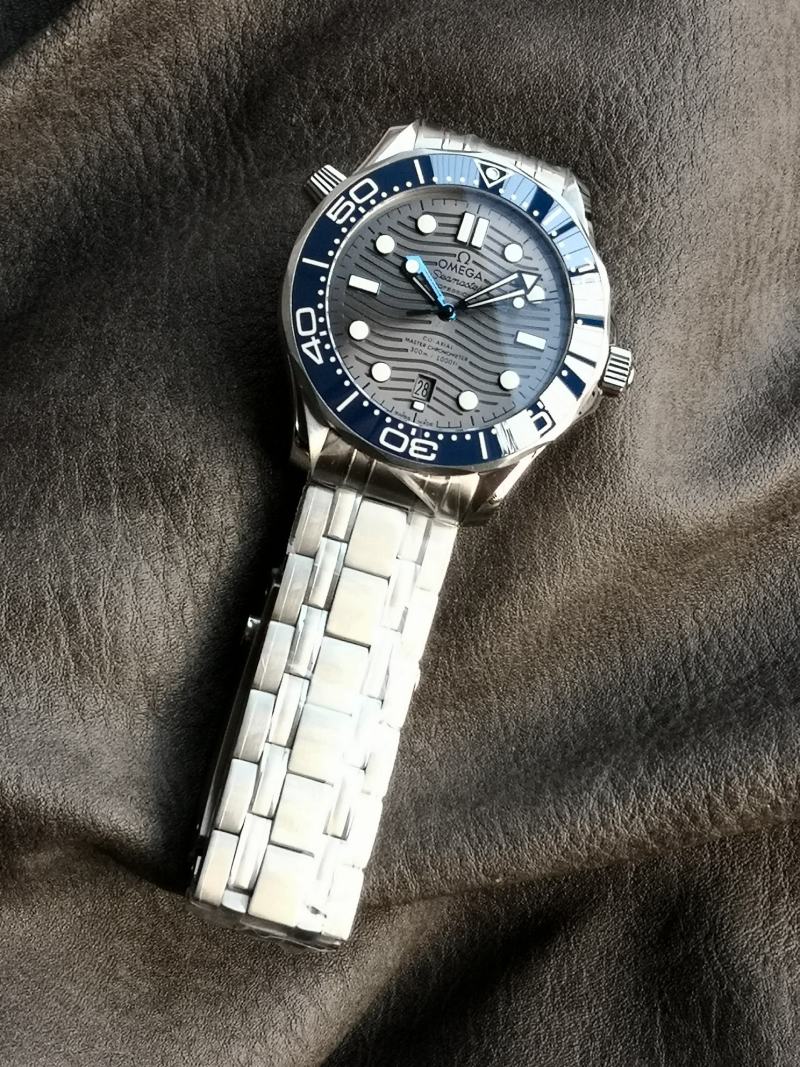 Omega Seamaster 42mm Blue Ceramic Dive Watch view