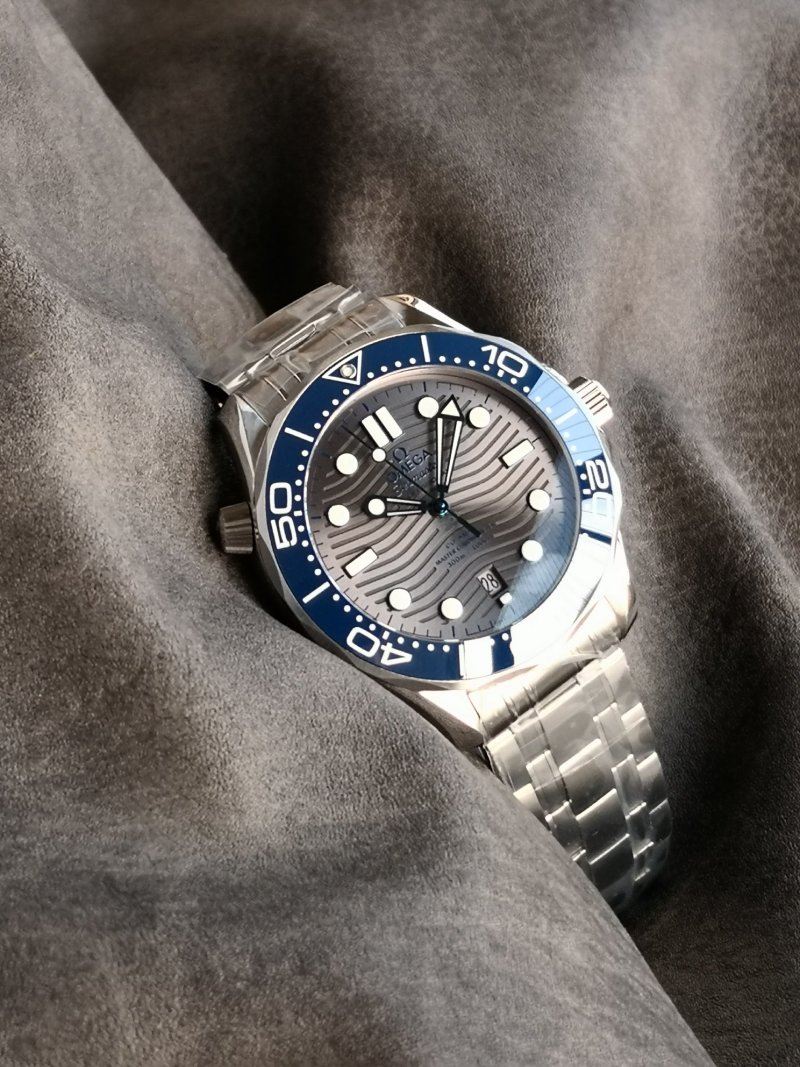 Omega Seamaster 42mm Blue Ceramic Dive Watch view