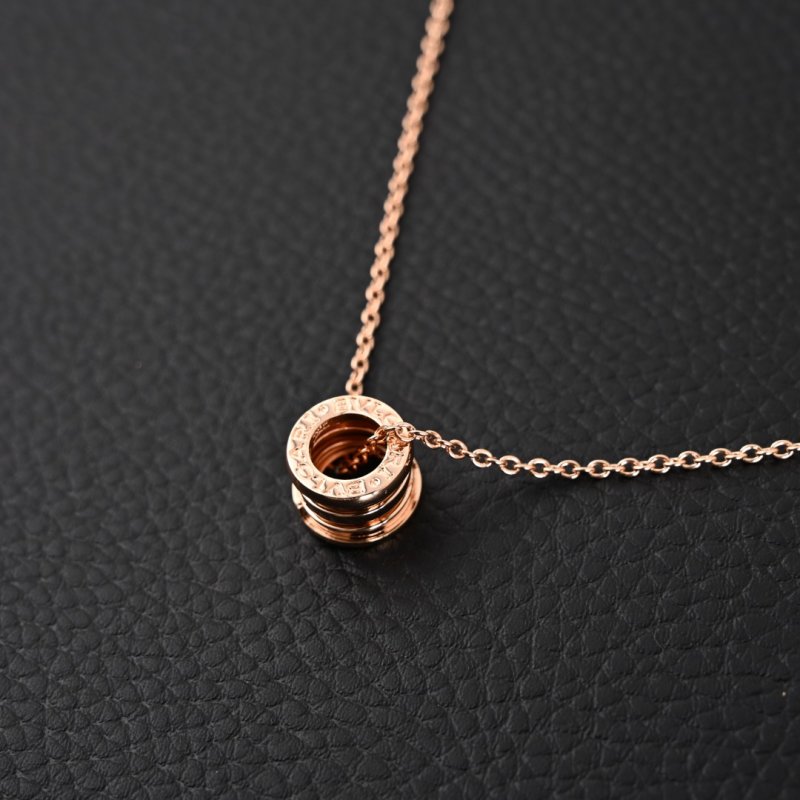 Bulgari B.Zero1 Spring Rose Gold Necklace view
