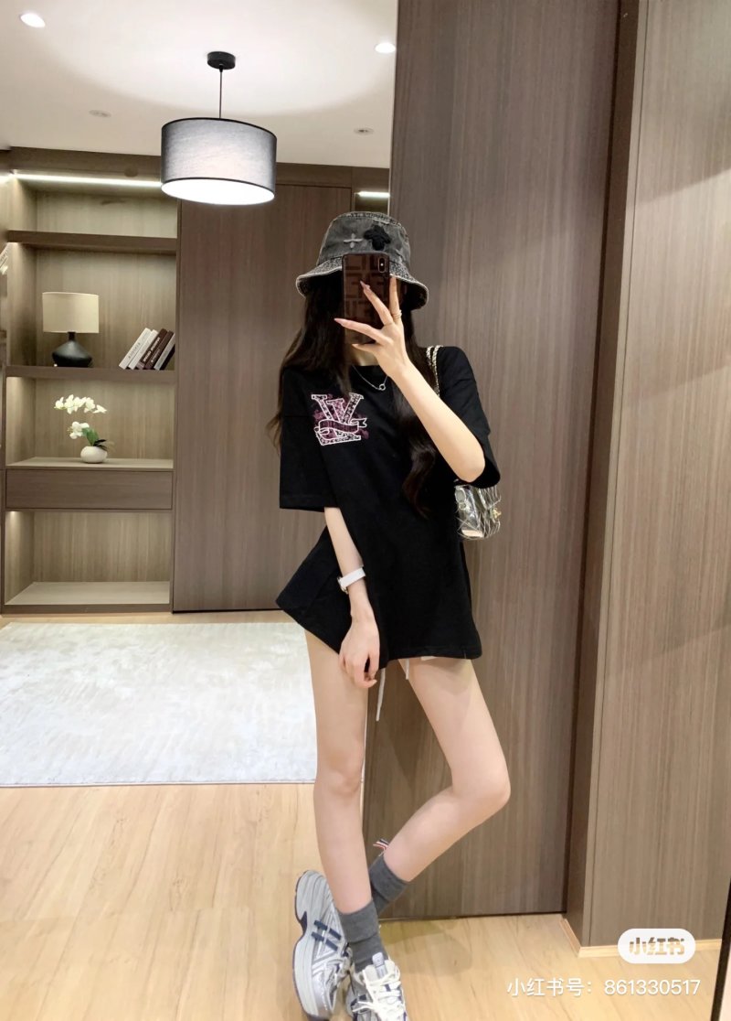Black Oversized Logo Graphic T-Shirt