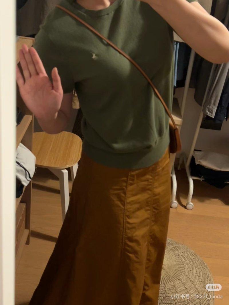 Nike Essential Olive Green Crewneck T-Shirt view