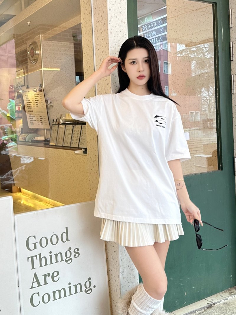 White Minimalist Logo Short Sleeve T-Shirt view
