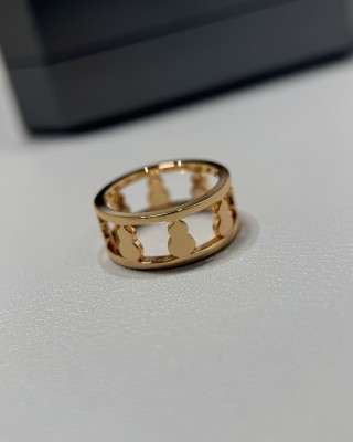 Qeelin Polished Gold Gourd Luck Ring view 3