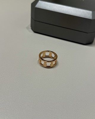 Qeelin Polished Gold Gourd Luck Ring view 9