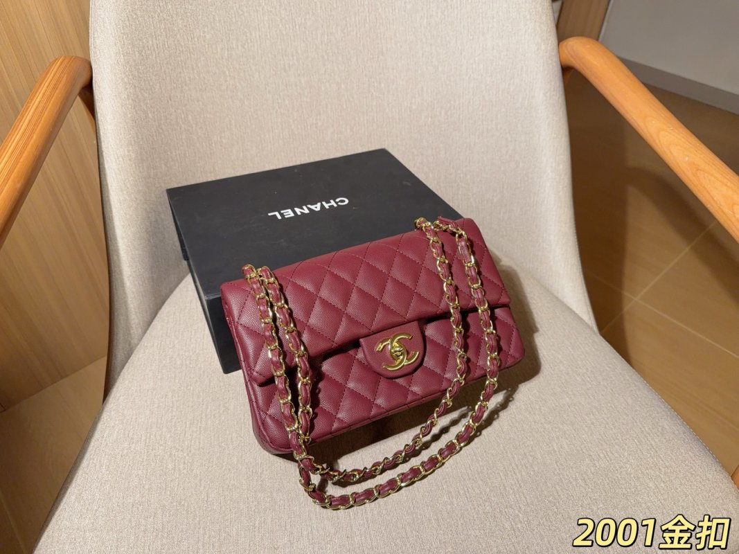 Chanel Classic Caviar Quilted Flap Bag 25cm Pink Gold Hardware view