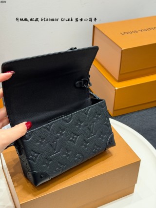 Louis Vuitton Steamer Trunk Camera Bag Black view 7