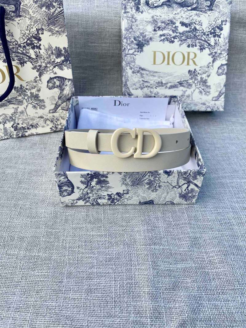 Dior CD Leather Belt Cream view