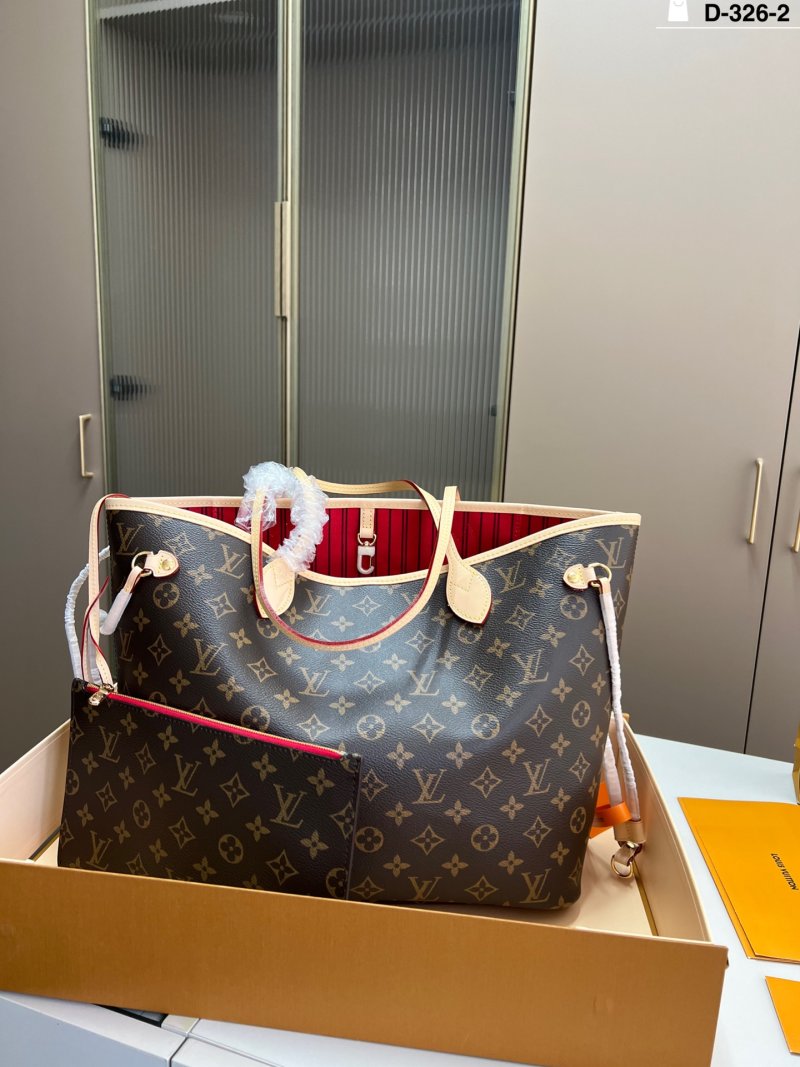 Louis Vuitton Neverfull MM Monogram Canvas Tote Bag