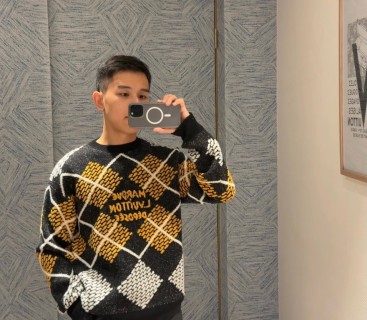 Dolce & Gabbana Black Gold Argyle Knit Sweater view 3