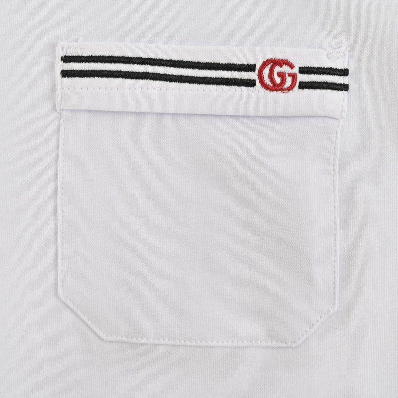 White Minimalist Striped Chest Pocket Short Sleeve T-Shirt view