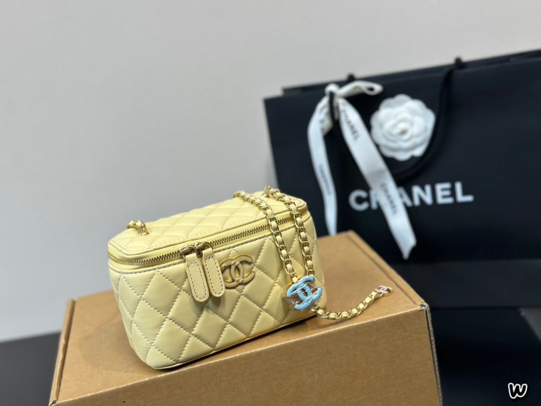 Chanel Quilted Enamel Box Bag Cream