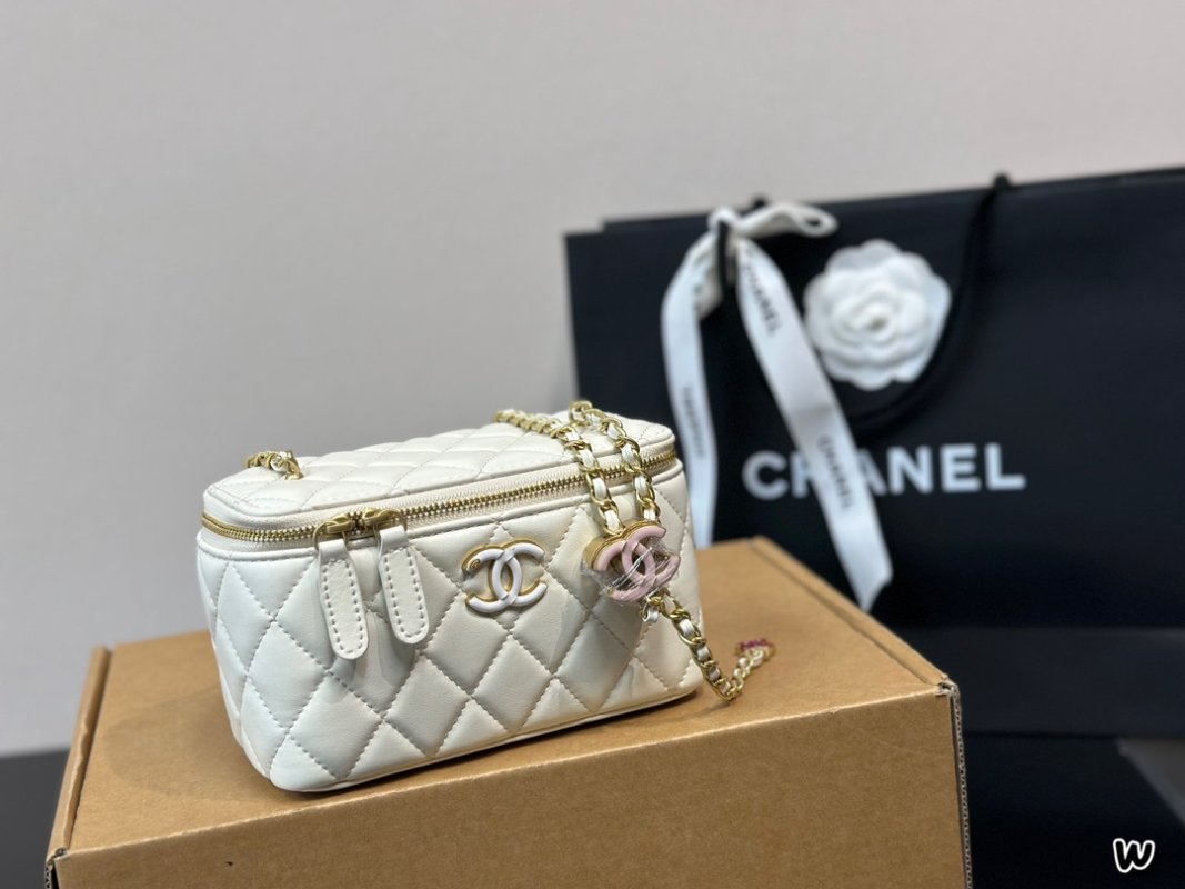 Chanel Quilted Enamel Box Bag Cream view