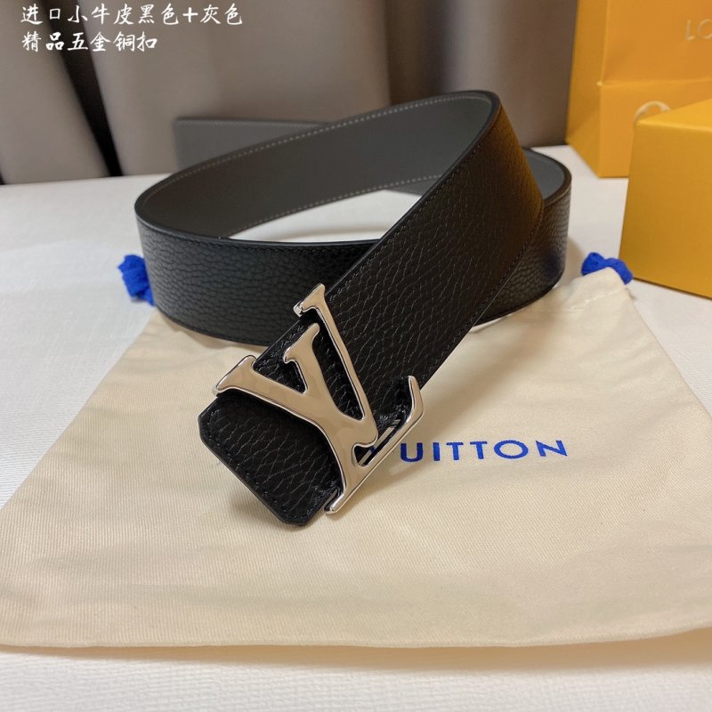 Louis Vuitton LV Initials Black Leather Belt 4.0cm view