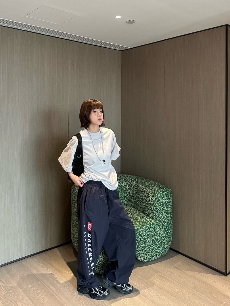 Balenciaga Navy Logo Wide-Leg Jeans view