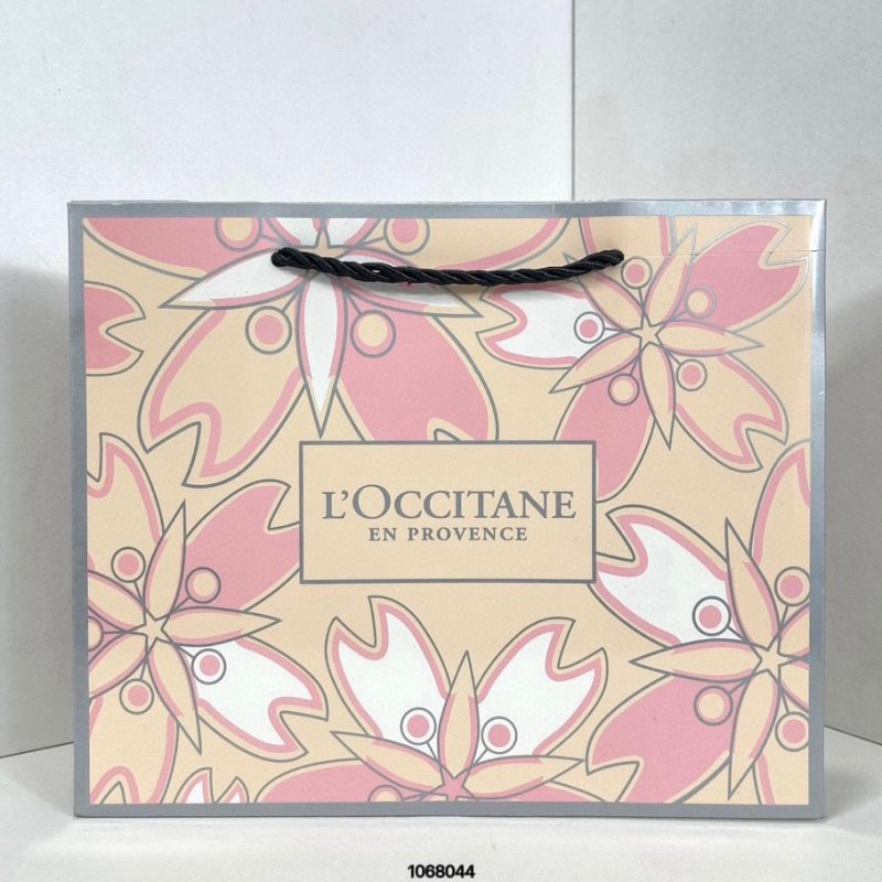 L'Occitane Cherry Blossom 3-Piece Gift Set view