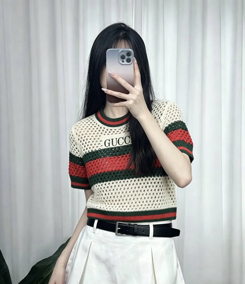 Gucci Striped Logo Knit T-Shirt Cream view