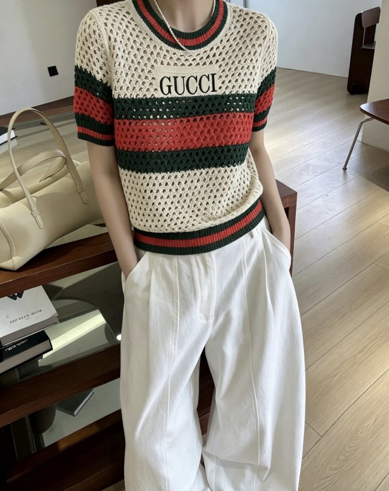 Gucci Striped Logo Knit T-Shirt Cream view