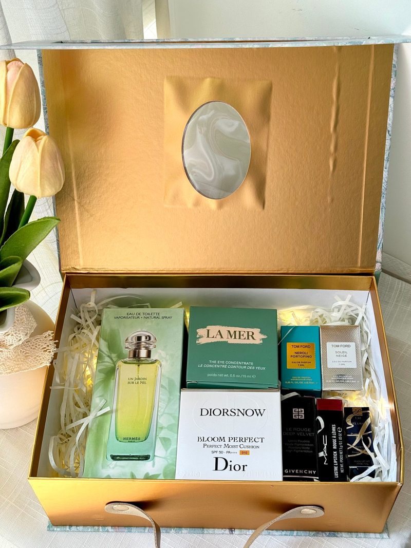 Dior Enchanted Forest Luxury Fragrance & Beauty Gift Set view