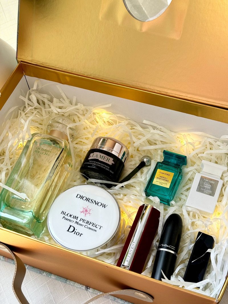 Dior Enchanted Forest Luxury Fragrance & Beauty Gift Set view