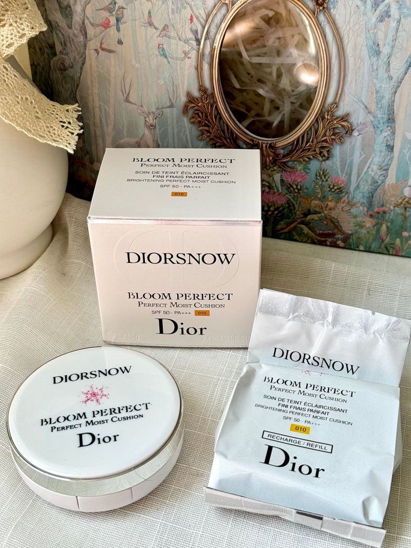 Dior Enchanted Forest Luxury Fragrance & Beauty Gift Set view