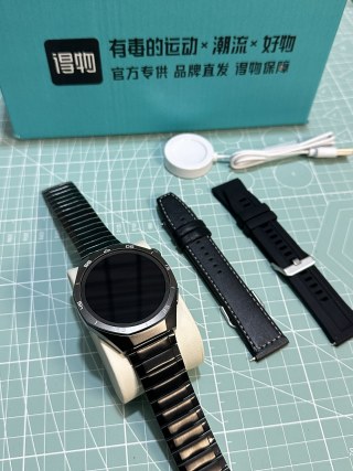 Smart Watch Pro with Interchangeable Bands - Black/Silver