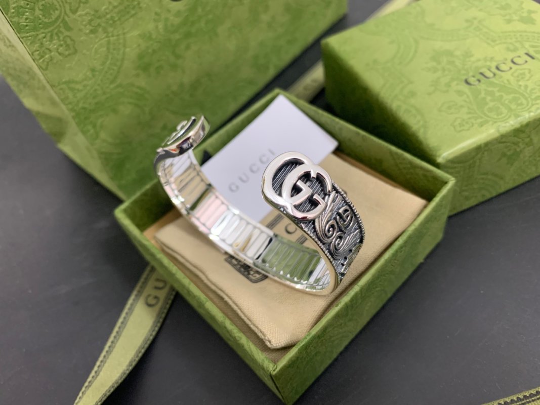 Gucci Double G Distressed Wing Wide Silver Bracelet view