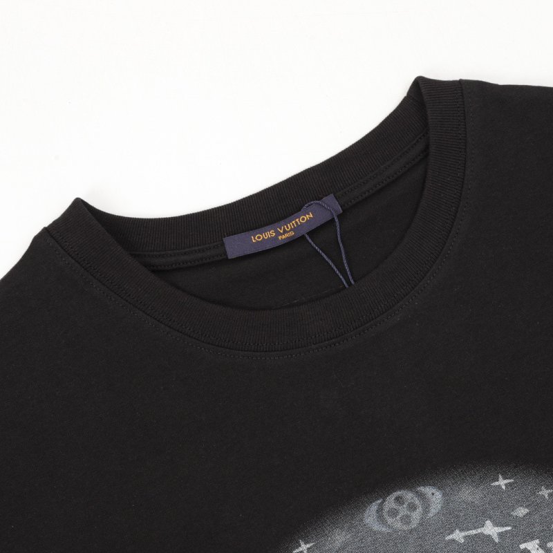 Louis Vuitton Monogram Ink-Wash Print Black T-Shirt view