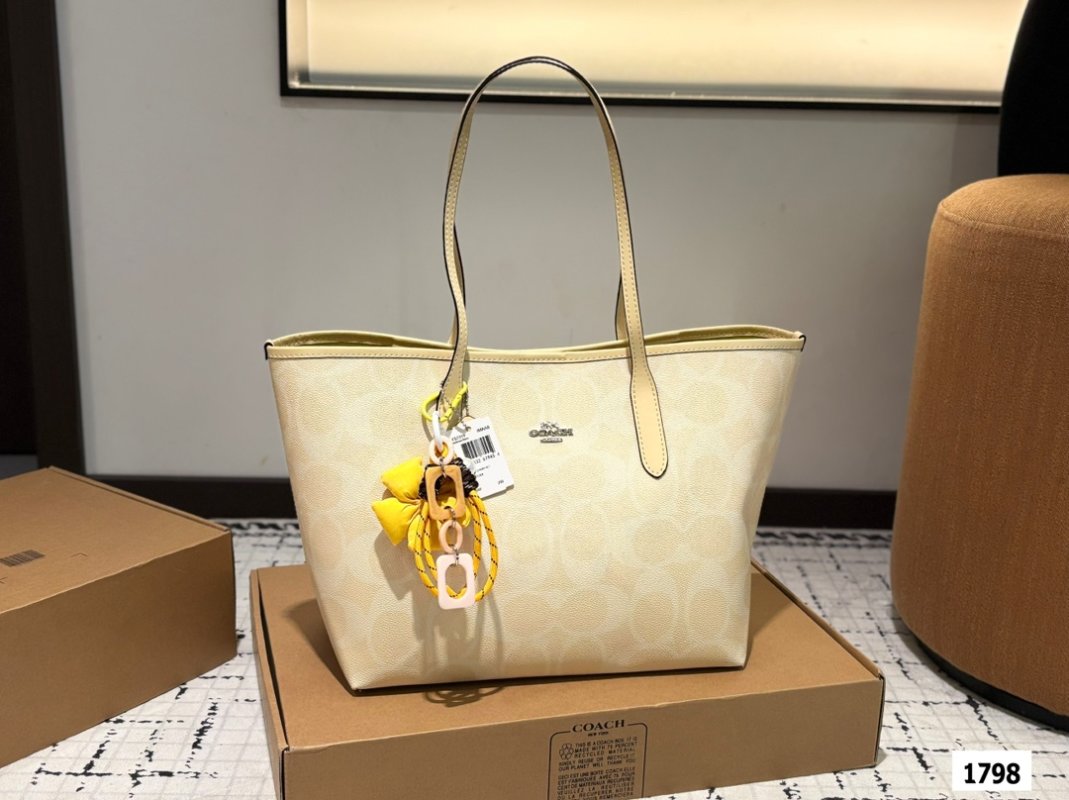 Coach City Tote Bag Cream with Yellow Charm