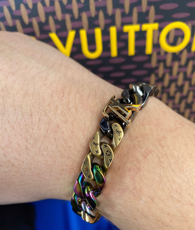 Louis Vuitton LV Chain Links Colorful Letter Cuban Bracelet view