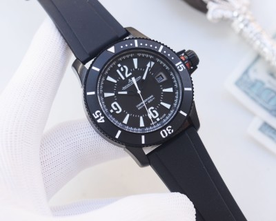 Jaeger-LeCoultre Compressor Master Black Dial 42mm Watch