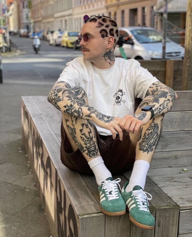 White Graphic Print Short Sleeve T-Shirt view