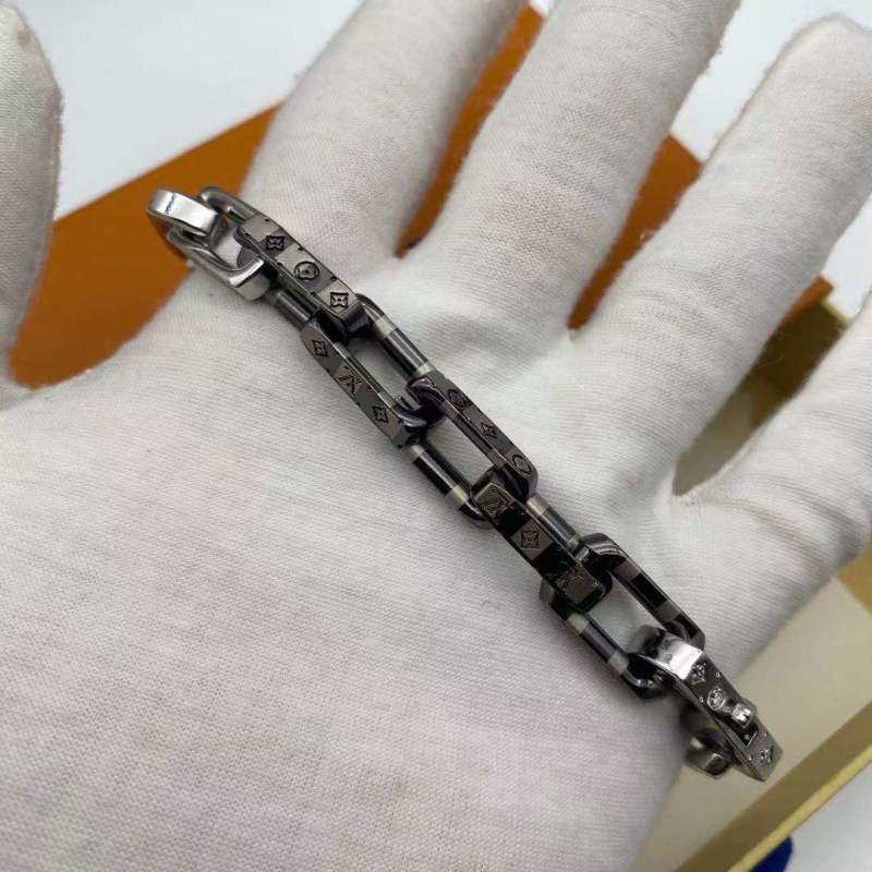 Louis Vuitton Bamboo Chain Bracelet Black Silver view