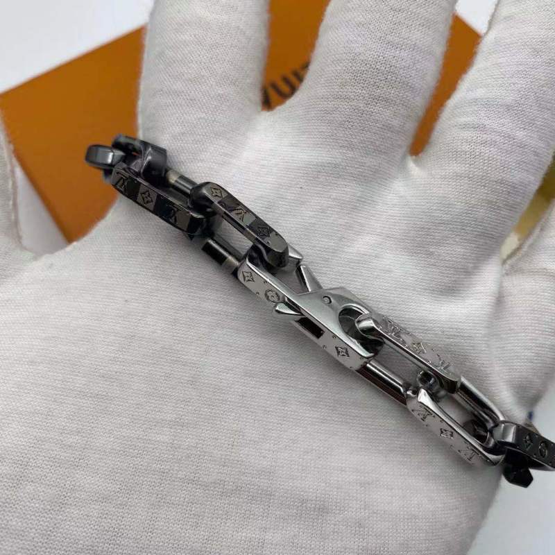 Louis Vuitton Bamboo Chain Bracelet Black Silver view